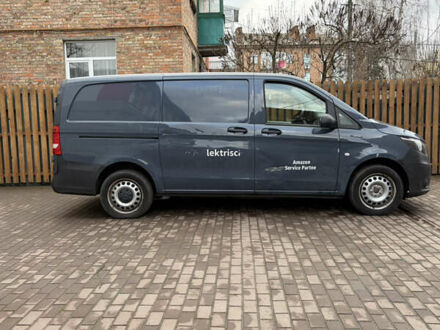 Синий Мерседес Вито, объемом двигателя 0 л и пробегом 69 тыс. км за 12997 $, фото 1 на Automoto.ua