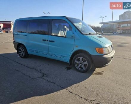 Зеленый Мерседес Вито, объемом двигателя 2.38 л и пробегом 400 тыс. км за 3950 $, фото 2 на Automoto.ua