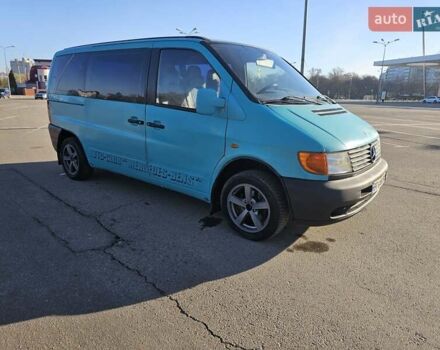 Зеленый Мерседес Вито, объемом двигателя 2.38 л и пробегом 400 тыс. км за 3950 $, фото 1 на Automoto.ua