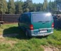 Зелений Мерседес Віто, об'ємом двигуна 2.1 л та пробігом 400 тис. км за 2600 $, фото 1 на Automoto.ua