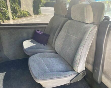 Мерседес Віто 1999 у Дніпро (Дніпропетровську) на Automoto.ua Зелений Мерседес Віто, об'ємом двигуна 2.1 л та пробігом 400 тис. км за 3800 $, фото 13 на Automoto.ua