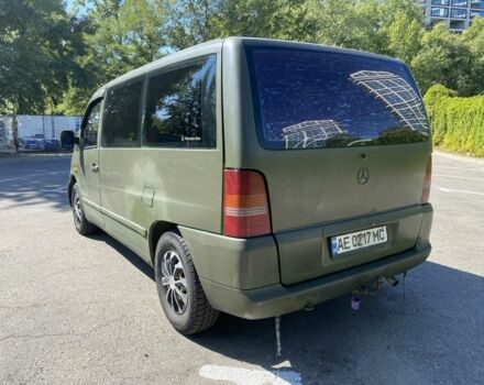 Мерседес Віто 1999 у Дніпро (Дніпропетровську) на Automoto.ua Зелений Мерседес Віто, об'ємом двигуна 2.1 л та пробігом 400 тис. км за 3800 $, фото 4 на Automoto.ua
