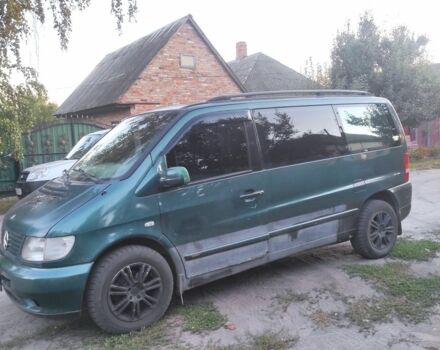 Зеленый Мерседес Вито, объемом двигателя 2.2 л и пробегом 474 тыс. км за 3200 $, фото 2 на Automoto.ua