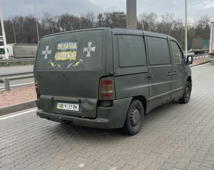 Зелений Мерседес Віто, об'ємом двигуна 2 л та пробігом 230 тис. км за 1600 $, фото 3 на Automoto.ua