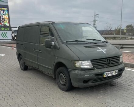 Зелений Мерседес Віто, об'ємом двигуна 2 л та пробігом 230 тис. км за 1600 $, фото 1 на Automoto.ua