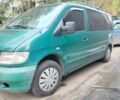 Мерседес Віто 2003 у Одесі на Automoto.ua Зелений Мерседес Віто, об'ємом двигуна 2.1 л та пробігом 659 тис. км за 4999 $, фото 5 на Automoto.ua