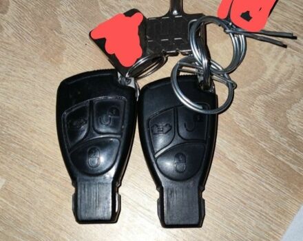 Зеленый Мерседес Вито, объемом двигателя 0 л и пробегом 70 тыс. км за 4300 $, фото 7 на Automoto.ua