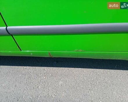Зелений Мерседес Віто, об'ємом двигуна 2.3 л та пробігом 315 тис. км за 3500 $, фото 9 на Automoto.ua