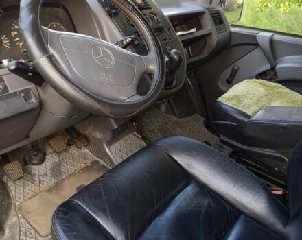 Зелений Мерседес Віто, об'ємом двигуна 2.3 л та пробігом 303 тис. км за 3999 $, фото 2 на Automoto.ua