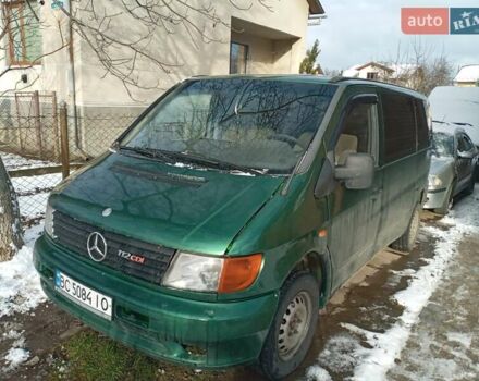 Зеленый Мерседес Вито, объемом двигателя 2.3 л и пробегом 460 тыс. км за 3800 $, фото 1 на Automoto.ua