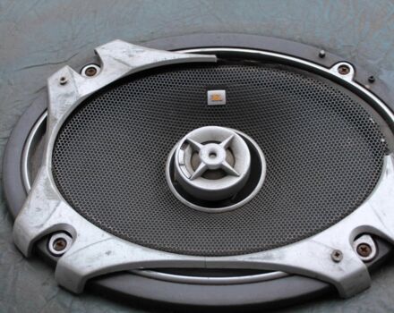 Зеленый Мерседес Вито, объемом двигателя 2 л и пробегом 355 тыс. км за 3332 $, фото 9 на Automoto.ua