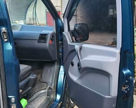 Зеленый Мерседес Вито, объемом двигателя 2.3 л и пробегом 548 тыс. км за 4650 $, фото 5 на Automoto.ua