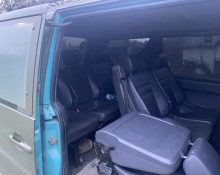 Зеленый Мерседес Вито, объемом двигателя 2.3 л и пробегом 350 тыс. км за 2500 $, фото 11 на Automoto.ua