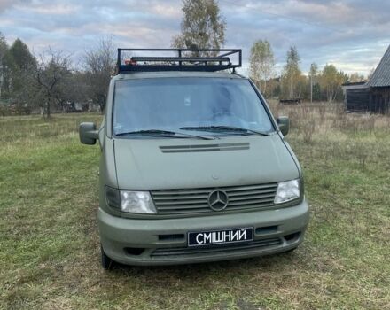 Зеленый Мерседес Вито, объемом двигателя 2.3 л и пробегом 350 тыс. км за 2500 $, фото 1 на Automoto.ua