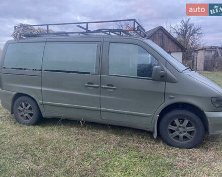 Зеленый Мерседес Вито, объемом двигателя 2.3 л и пробегом 350 тыс. км за 2500 $, фото 5 на Automoto.ua