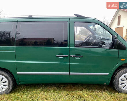 Зеленый Мерседес Вито, объемом двигателя 2.2 л и пробегом 370 тыс. км за 6000 $, фото 5 на Automoto.ua