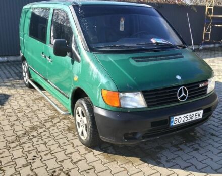 Зеленый Мерседес Вито, объемом двигателя 2.2 л и пробегом 290 тыс. км за 3900 $, фото 5 на Automoto.ua