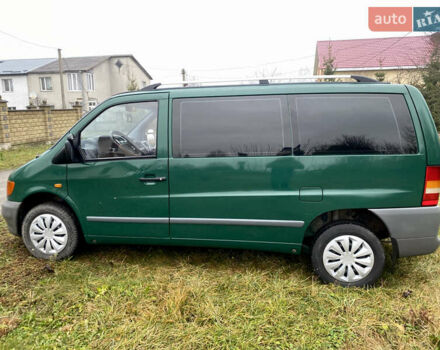 Зеленый Мерседес Вито, объемом двигателя 2.2 л и пробегом 370 тыс. км за 6000 $, фото 14 на Automoto.ua