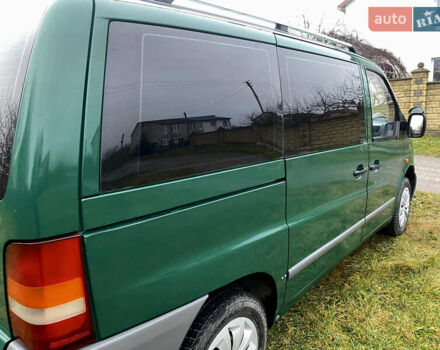 Зеленый Мерседес Вито, объемом двигателя 2.2 л и пробегом 370 тыс. км за 6000 $, фото 8 на Automoto.ua