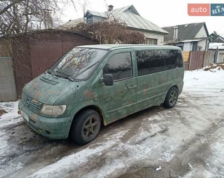 Зеленый Мерседес Вито, объемом двигателя 2.2 л и пробегом 300 тыс. км за 4500 $, фото 3 на Automoto.ua