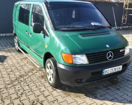 Зеленый Мерседес Вито, объемом двигателя 2.2 л и пробегом 290 тыс. км за 3900 $, фото 6 на Automoto.ua
