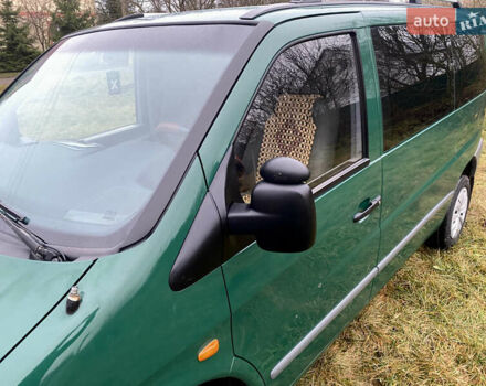 Зеленый Мерседес Вито, объемом двигателя 2.2 л и пробегом 370 тыс. км за 6000 $, фото 15 на Automoto.ua