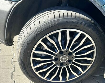 Зеленый Мерседес Вито, объемом двигателя 2.2 л и пробегом 280 тыс. км за 4350 $, фото 5 на Automoto.ua