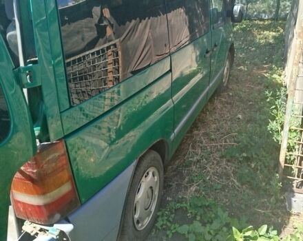 Зеленый Мерседес Вито, объемом двигателя 2.1 л и пробегом 740 тыс. км за 4000 $, фото 7 на Automoto.ua