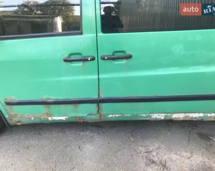 Зелений Мерседес Віто, об'ємом двигуна 2.15 л та пробігом 405 тис. км за 3500 $, фото 6 на Automoto.ua