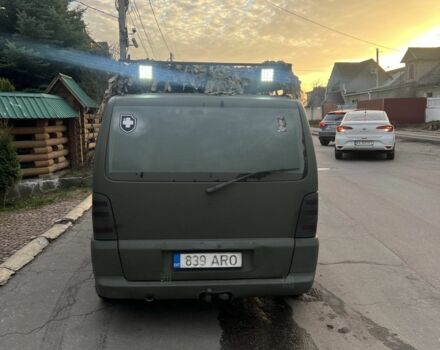 Зеленый Мерседес Вито, объемом двигателя 2 л и пробегом 400 тыс. км за 3050 $, фото 3 на Automoto.ua