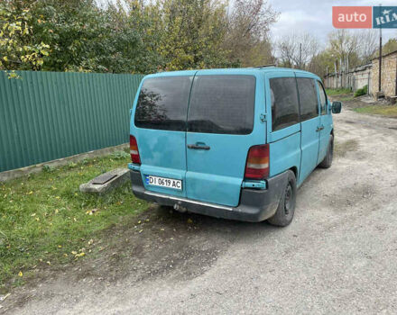 Зеленый Мерседес Вито, объемом двигателя 2.15 л и пробегом 500 тыс. км за 3000 $, фото 2 на Automoto.ua