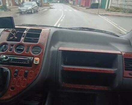 Зеленый Мерседес Вито, объемом двигателя 2.2 л и пробегом 430 тыс. км за 6200 $, фото 10 на Automoto.ua