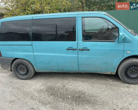 Зеленый Мерседес Вито, объемом двигателя 2.15 л и пробегом 500 тыс. км за 3000 $, фото 3 на Automoto.ua