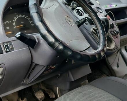 Зелений Мерседес Віто, об'ємом двигуна 2.1 л та пробігом 500 тис. км за 4200 $, фото 8 на Automoto.ua