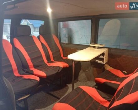 Зеленый Мерседес Вито, объемом двигателя 2.2 л и пробегом 430 тыс. км за 6200 $, фото 14 на Automoto.ua