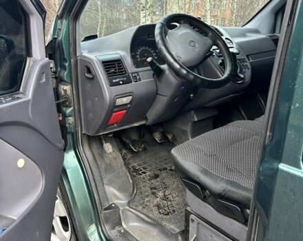 Зеленый Мерседес Вито, объемом двигателя 2.1 л и пробегом 317 тыс. км за 4730 $, фото 7 на Automoto.ua