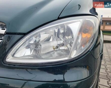 Зеленый Мерседес Вито, объемом двигателя 2.15 л и пробегом 458 тыс. км за 9900 $, фото 20 на Automoto.ua