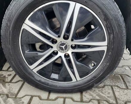 Зеленый Мерседес Вито, объемом двигателя 2.15 л и пробегом 458 тыс. км за 9900 $, фото 13 на Automoto.ua