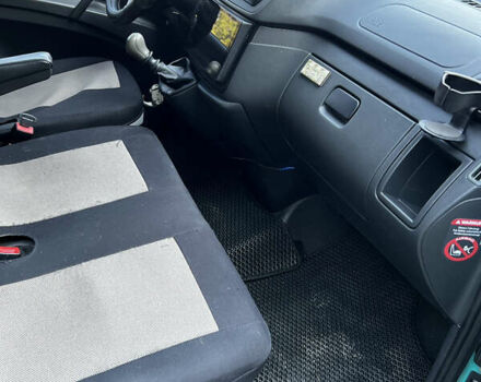 Зеленый Мерседес Вито, объемом двигателя 2.14 л и пробегом 200 тыс. км за 13500 $, фото 4 на Automoto.ua