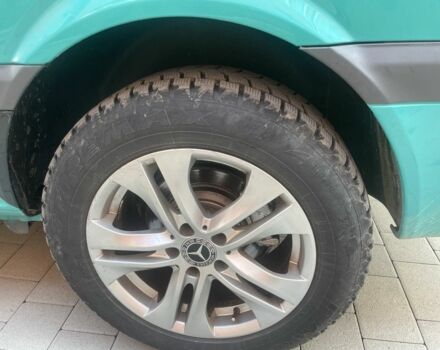 Зеленый Мерседес Вито, объемом двигателя 2.1 л и пробегом 202 тыс. км за 14200 $, фото 4 на Automoto.ua