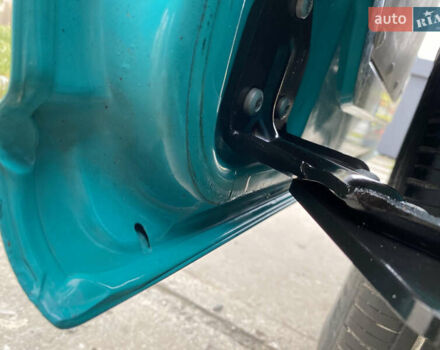 Зеленый Мерседес Вито, объемом двигателя 2.14 л и пробегом 328 тыс. км за 13700 $, фото 28 на Automoto.ua