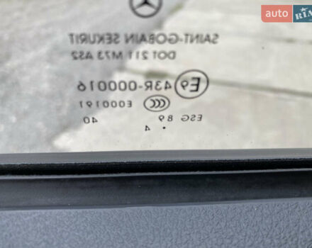 Зеленый Мерседес Вито, объемом двигателя 2.14 л и пробегом 328 тыс. км за 13700 $, фото 8 на Automoto.ua