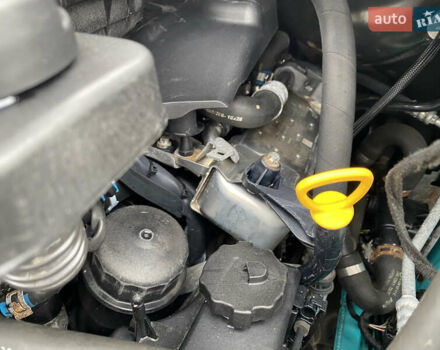 Зеленый Мерседес Вито, объемом двигателя 2.14 л и пробегом 328 тыс. км за 13700 $, фото 24 на Automoto.ua