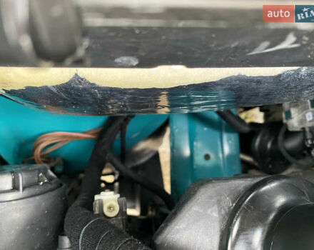 Зеленый Мерседес Вито, объемом двигателя 2.14 л и пробегом 328 тыс. км за 13700 $, фото 21 на Automoto.ua