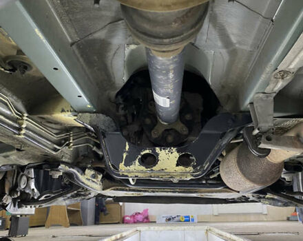 Зеленый Мерседес Вито, объемом двигателя 2.14 л и пробегом 328 тыс. км за 13700 $, фото 47 на Automoto.ua