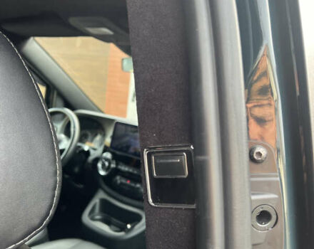 Зеленый Мерседес Вито, объемом двигателя 2.14 л и пробегом 169 тыс. км за 21900 $, фото 15 на Automoto.ua