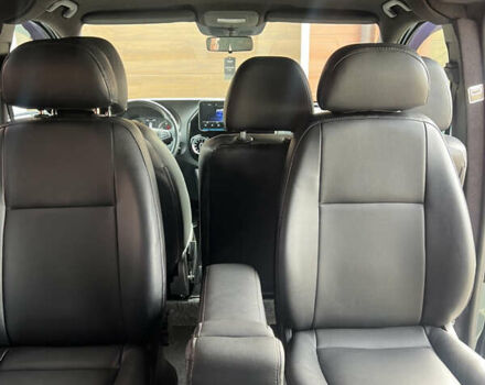 Зеленый Мерседес Вито, объемом двигателя 2.14 л и пробегом 169 тыс. км за 21900 $, фото 16 на Automoto.ua