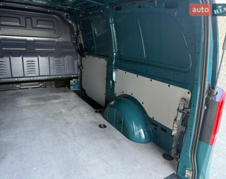 Зелений Мерседес Віто, об'ємом двигуна 1.95 л та пробігом 225 тис. км за 23999 $, фото 19 на Automoto.ua