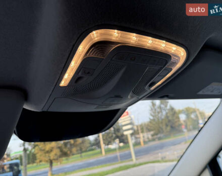 Зелений Мерседес Віто, об'ємом двигуна 1.95 л та пробігом 225 тис. км за 23999 $, фото 51 на Automoto.ua