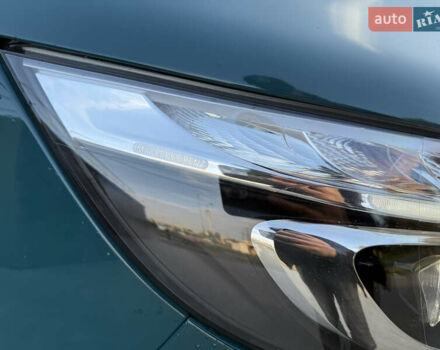 Зеленый Мерседес Вито, объемом двигателя 1.95 л и пробегом 225 тыс. км за 24444 $, фото 38 на Automoto.ua